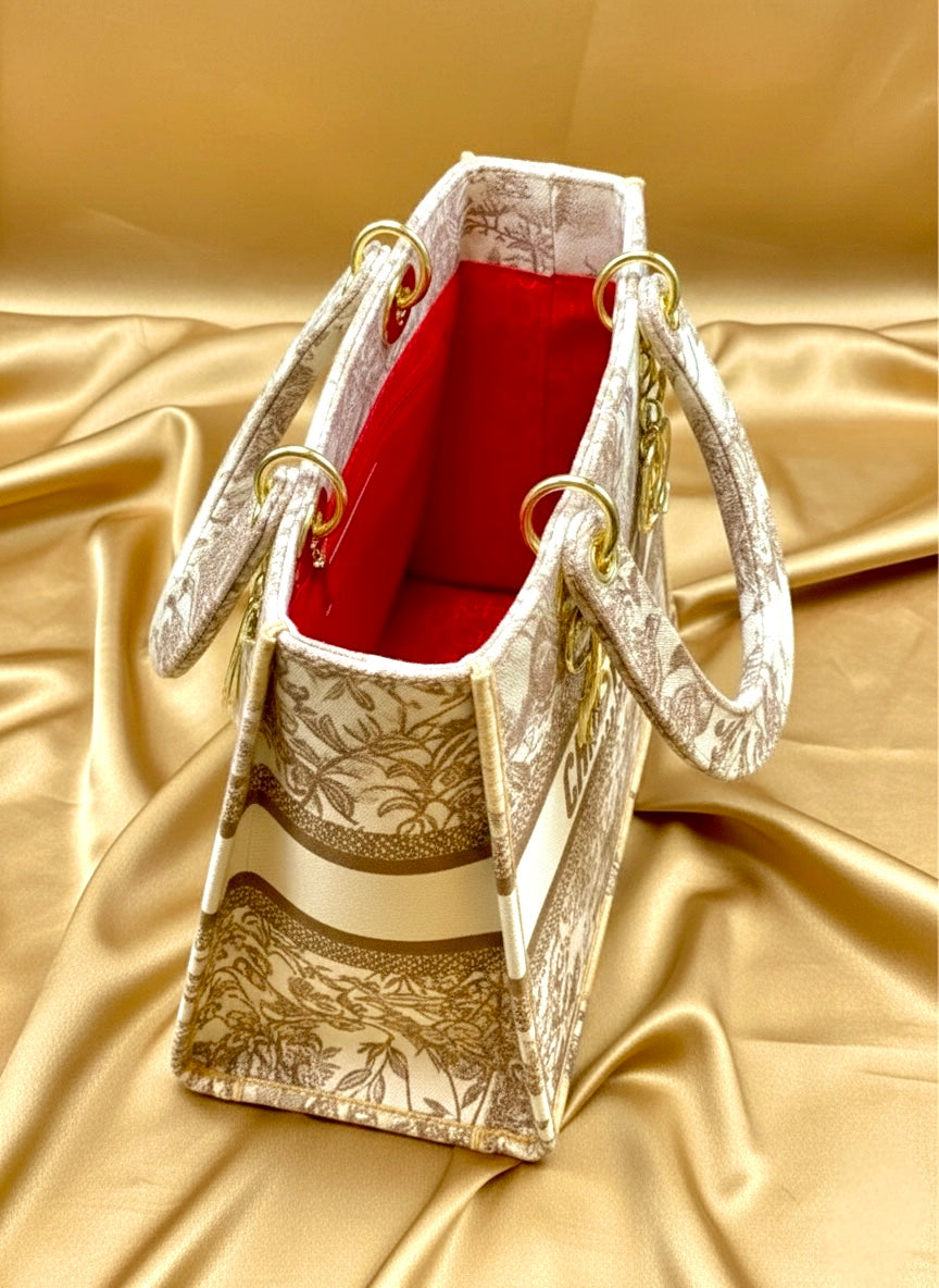 Lady Dior Handbag(Premium)-Box Packing